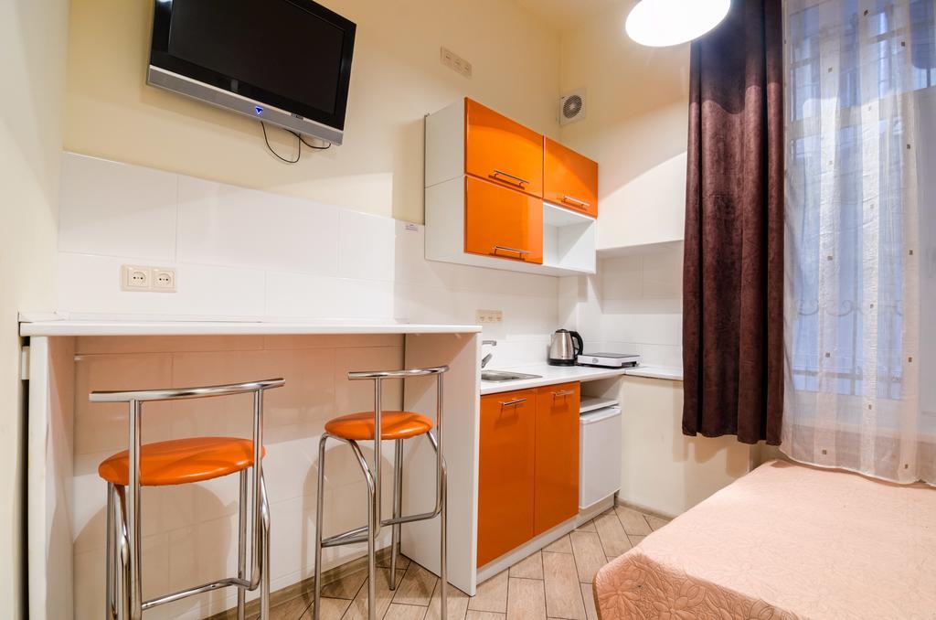 Economy Apartment On Rappoporta 7A-1 Lviv Exterior photo